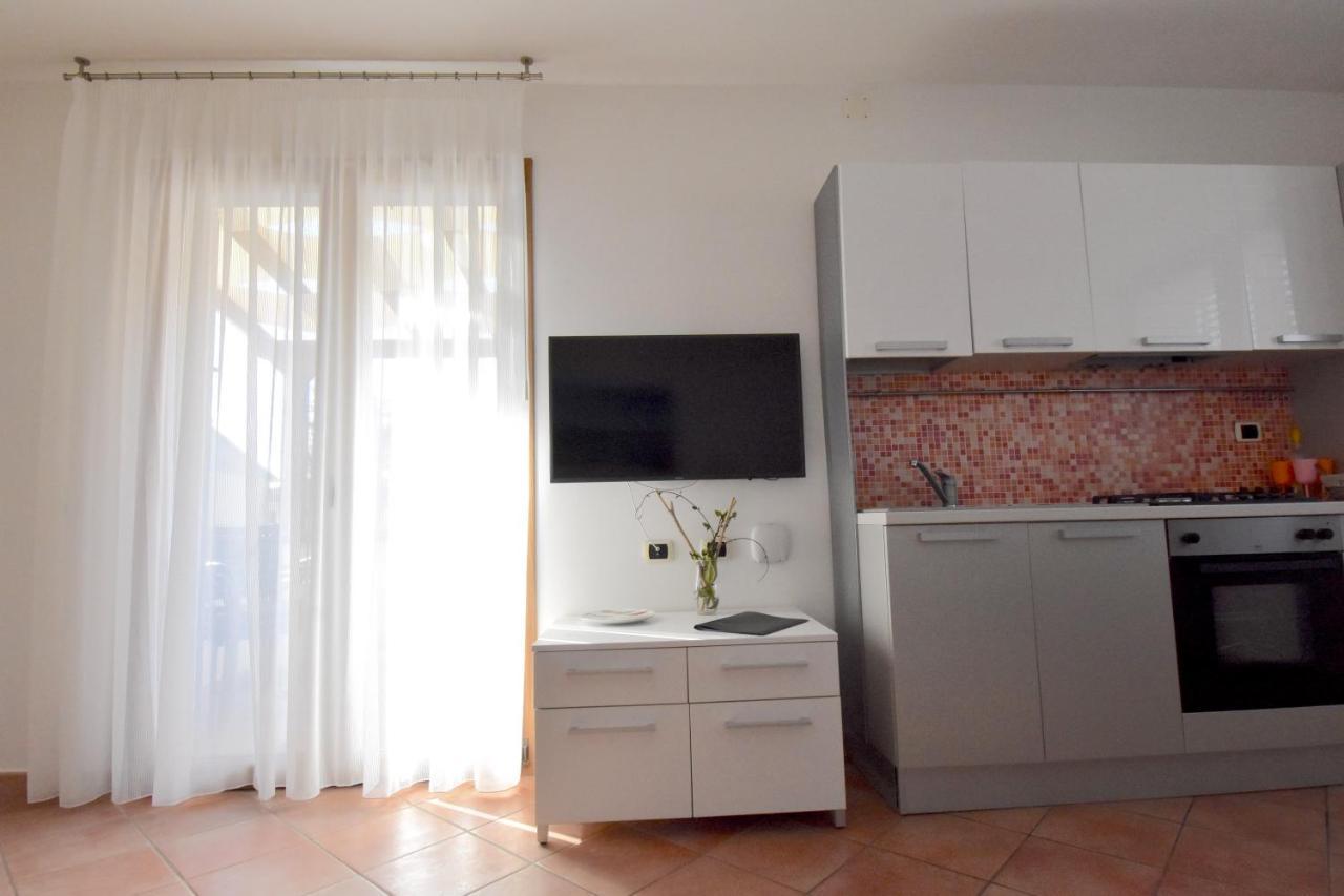 סן וינצ'נזו Residence Il Cardellino מראה חיצוני תמונה