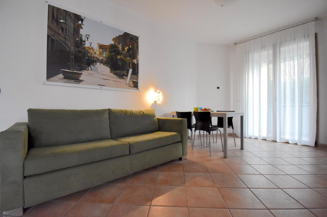 סן וינצ'נזו Residence Il Cardellino מראה חיצוני תמונה