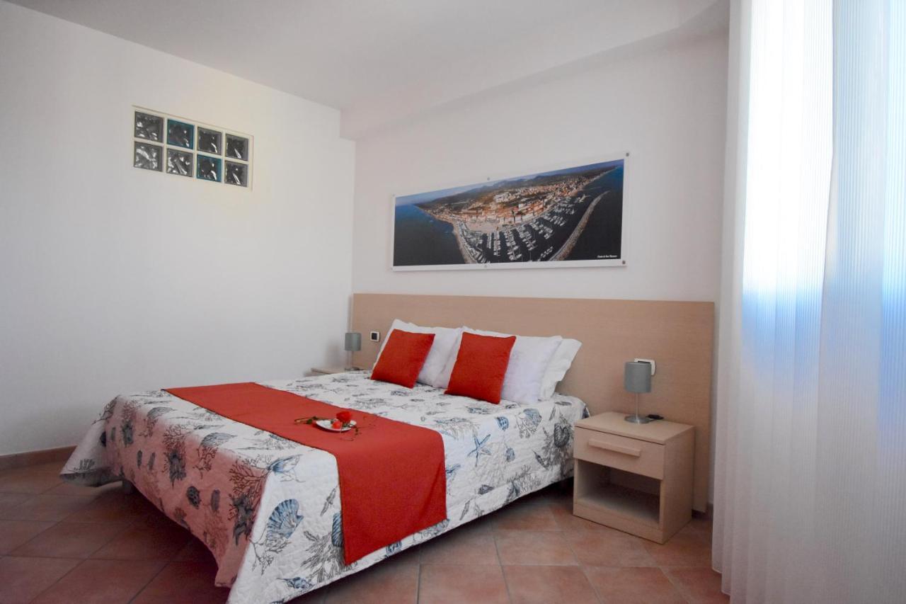 סן וינצ'נזו Residence Il Cardellino מראה חיצוני תמונה